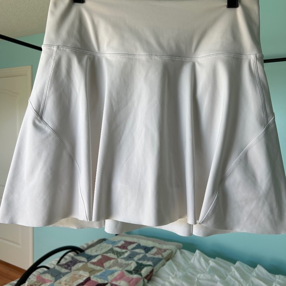 Athleta White Tennis/Pickleball Skirt - Picture 1 of 7